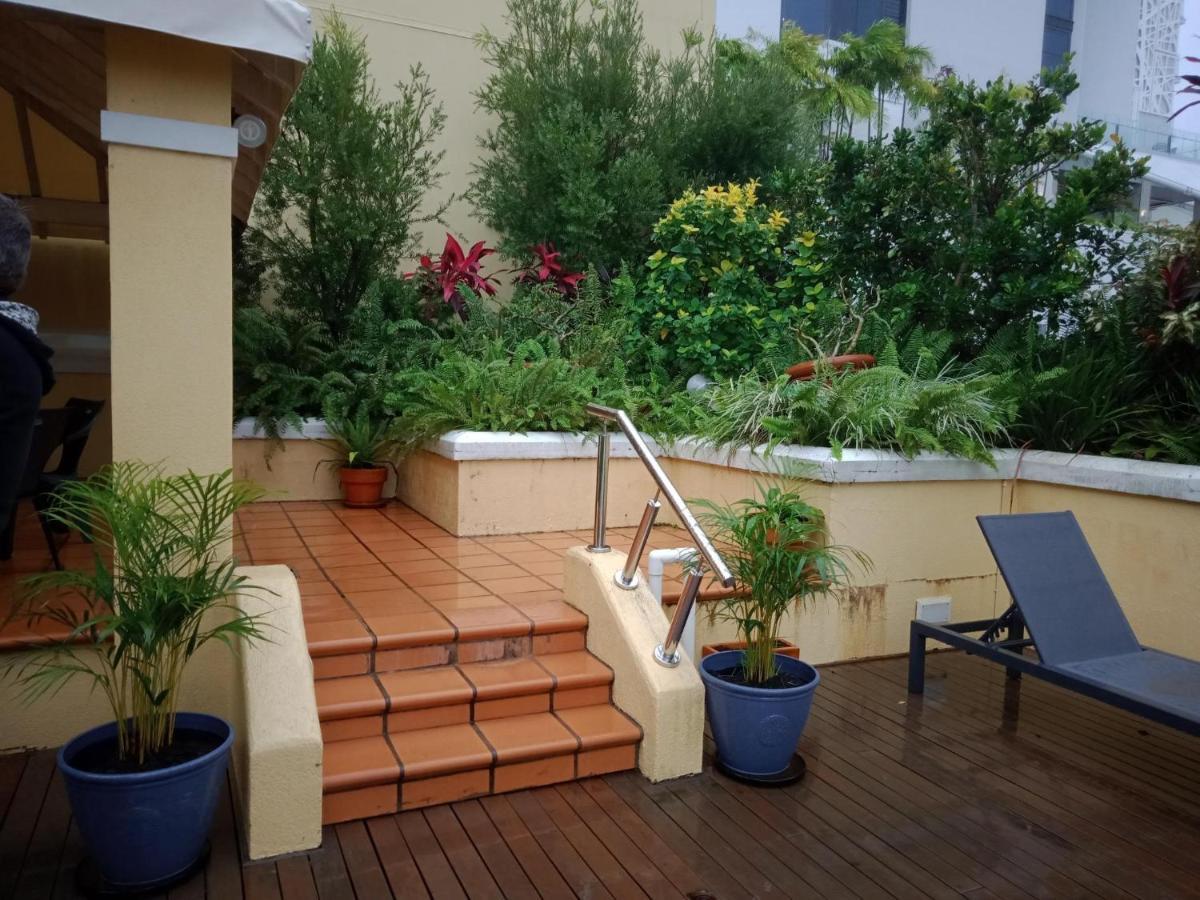 Il Palazzo Holiday Apartments Cairns Exteriör bild