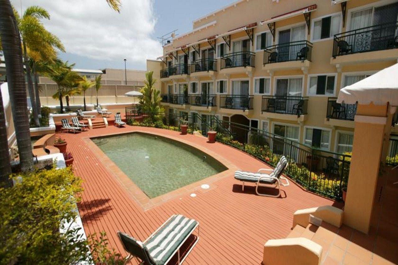 Il Palazzo Holiday Apartments Cairns Exteriör bild