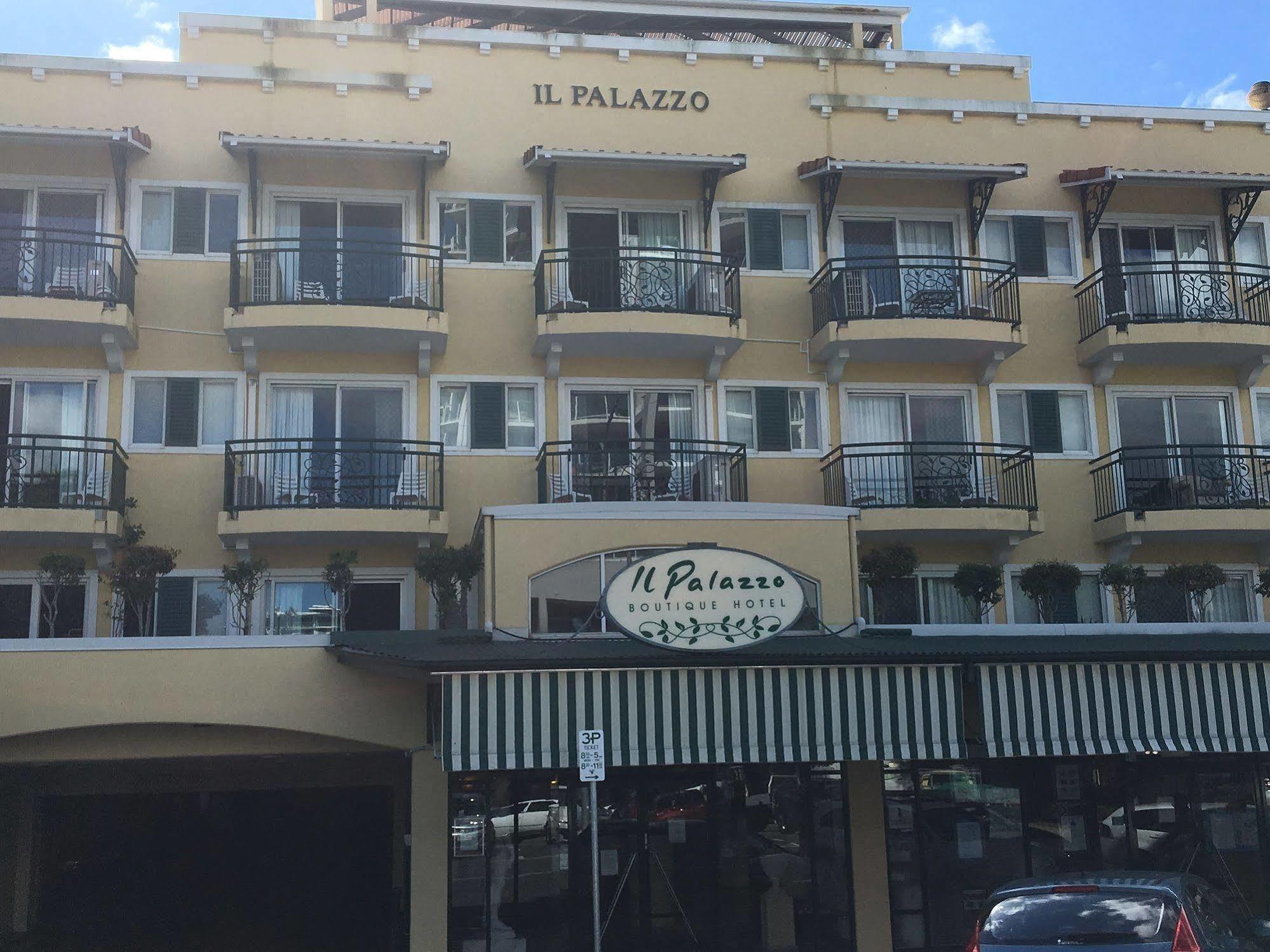 Il Palazzo Holiday Apartments Cairns Exteriör bild