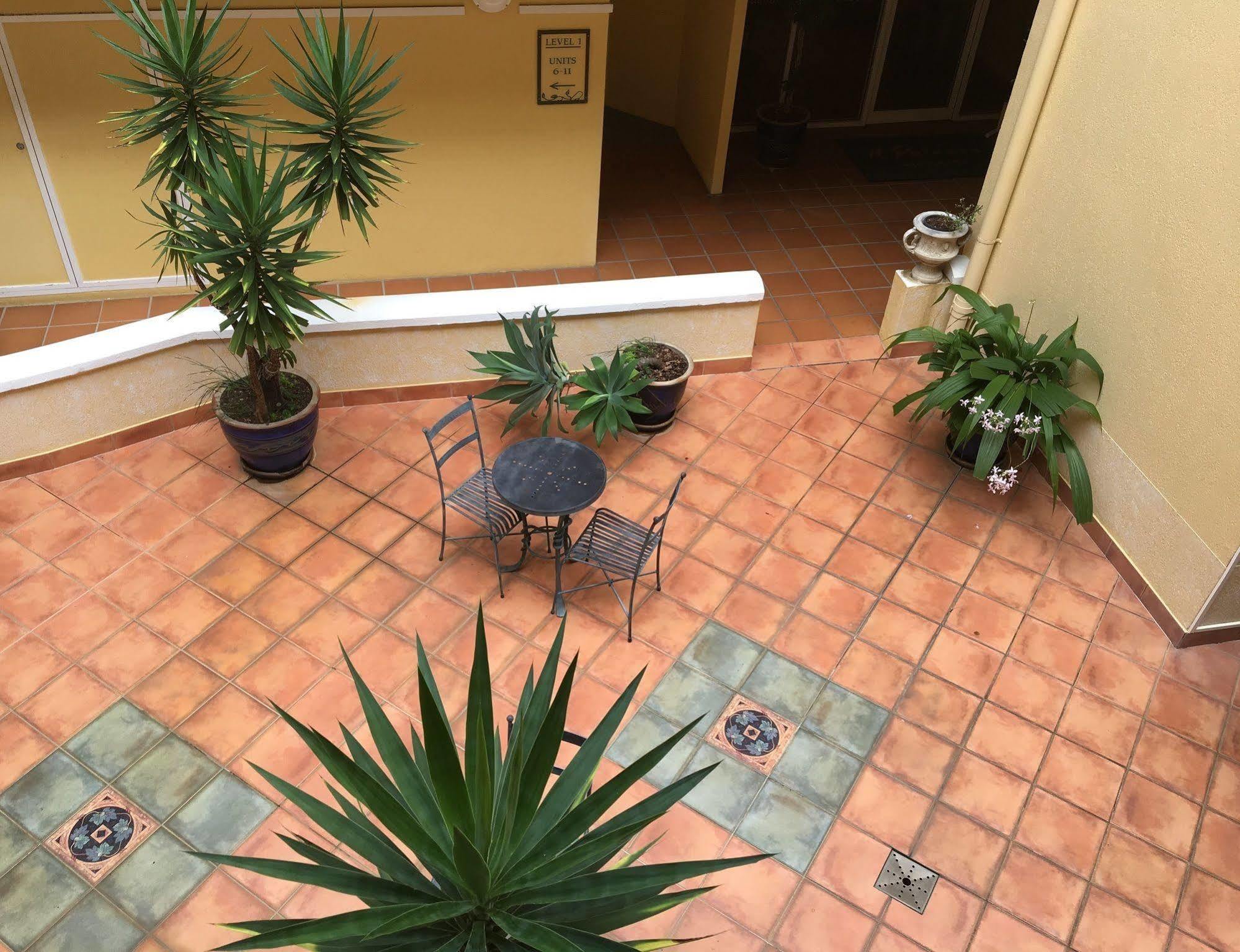 Il Palazzo Holiday Apartments Cairns Exteriör bild